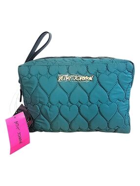 Betsey Johnson Teal Quilted Hearts Weekender Cosmetic Case With Shoe Tag